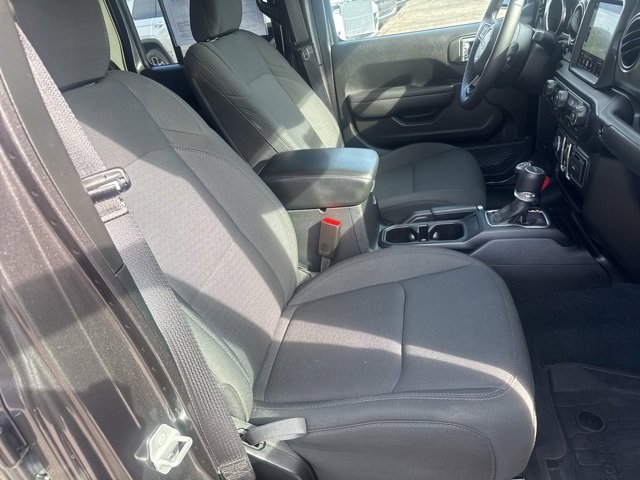 Certified 2022 Jeep Gladiator Sport image 32