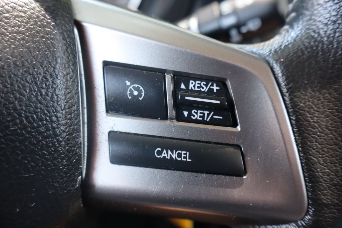 Used 2015 Subaru Forester 2.5i Limited AWD/4WD image 31