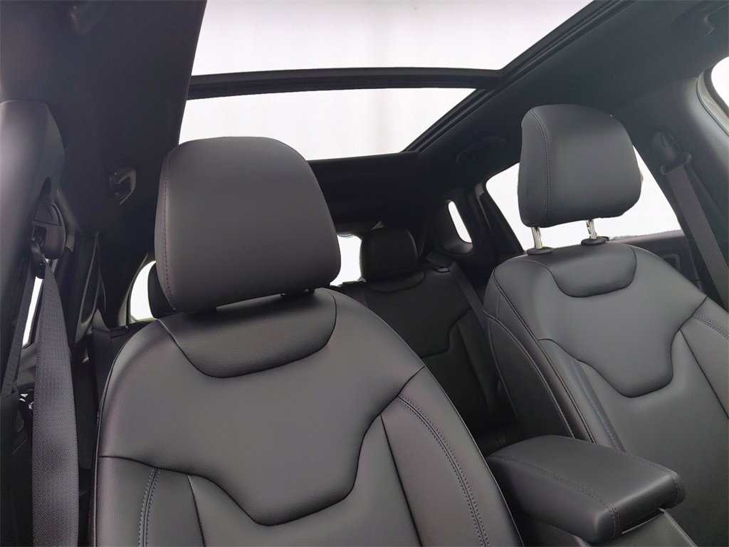 New 2025 Jeep Compass Limited w/ Sun and Sound Group image 15