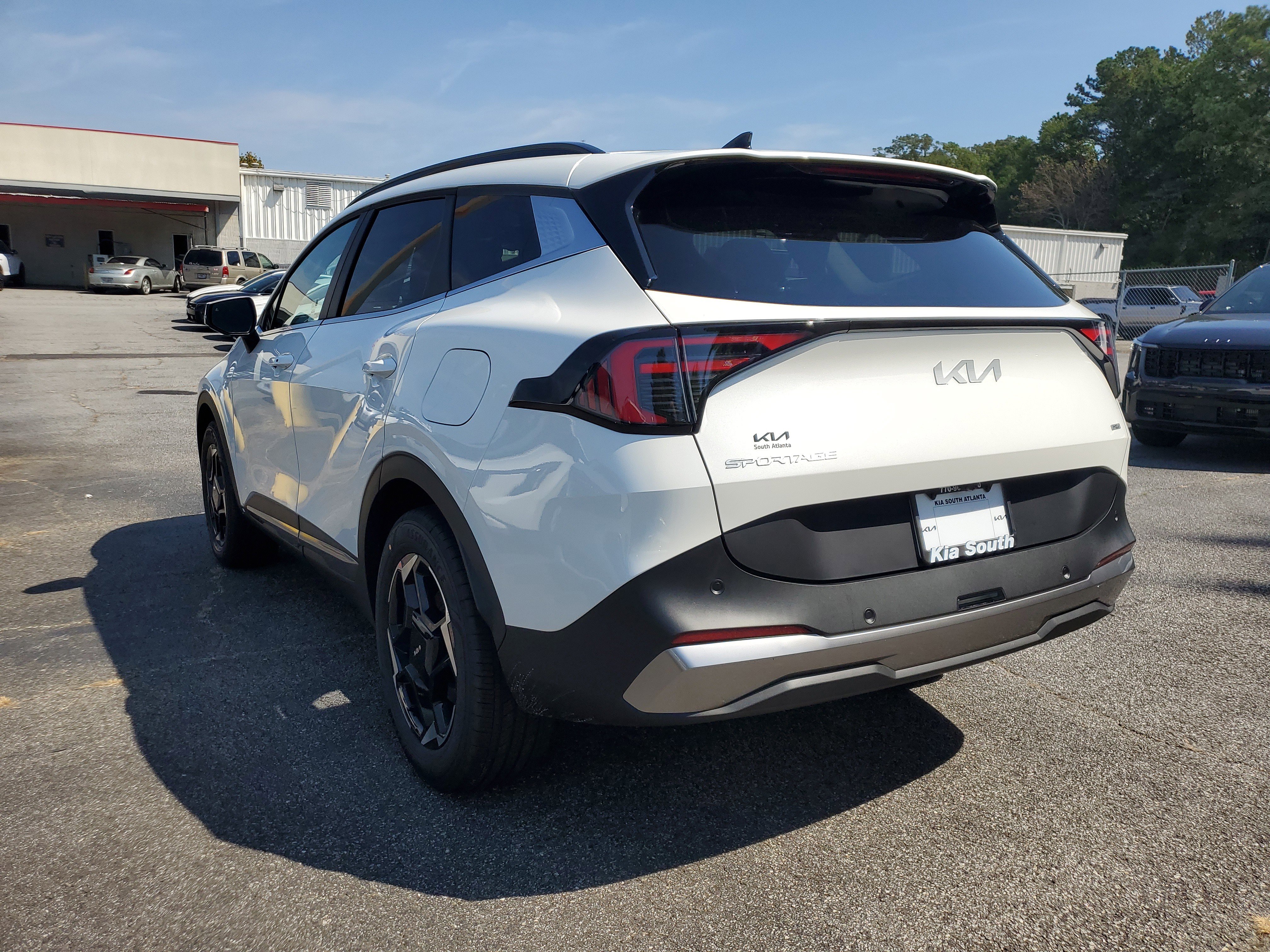 New 2026 Kia Sportage EX image 4