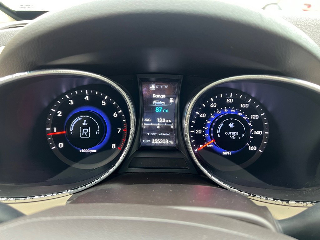 Used 2013 Hyundai Santa Fe Sport 2.0T FWD image 20