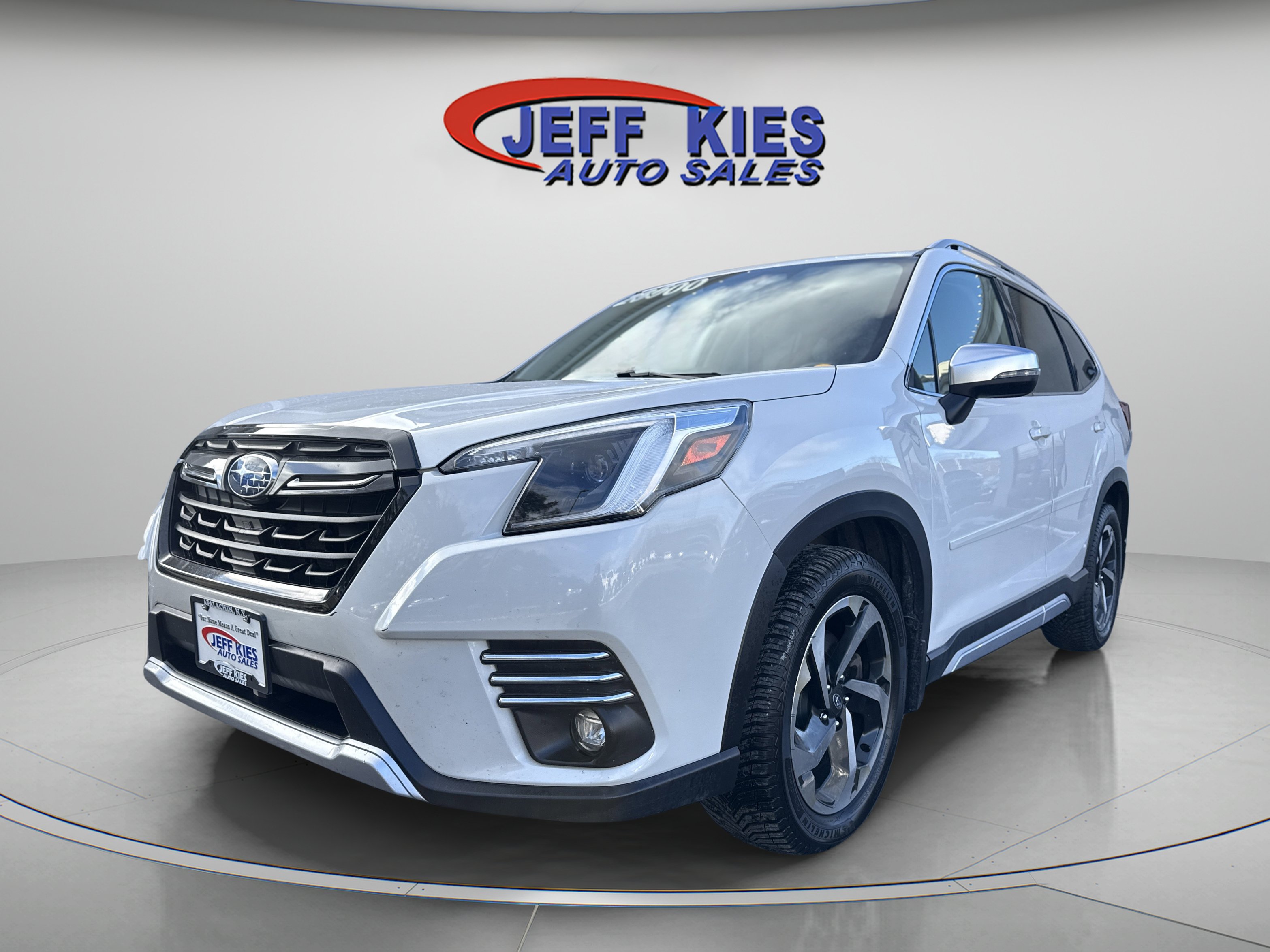 Used 2022 Subaru Forester Touring AWD/4WD video 1