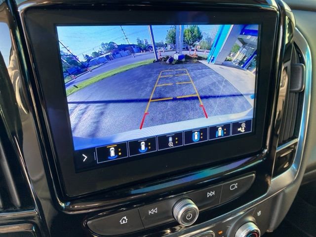 Used 2021 Chevrolet Traverse Premier w/ Redline Edition FWD image 29