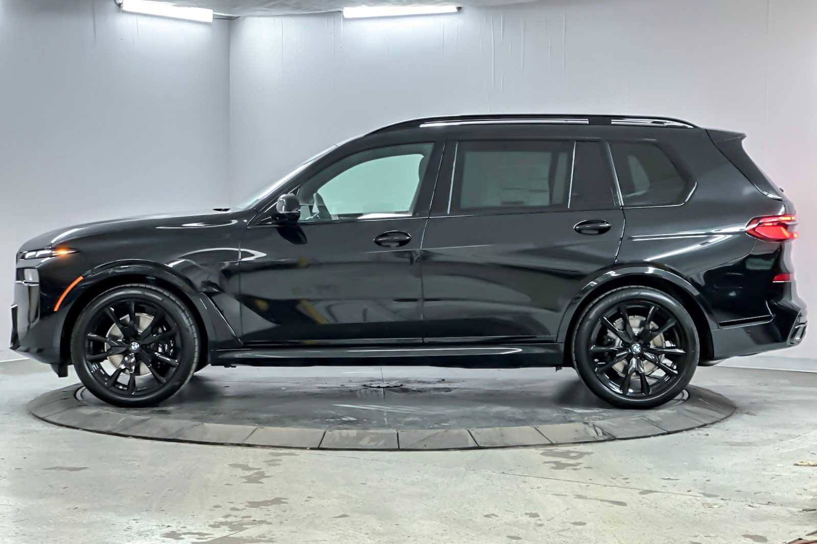 New 2026 BMW X7 xDrive40i w/ M Sport Package image 5