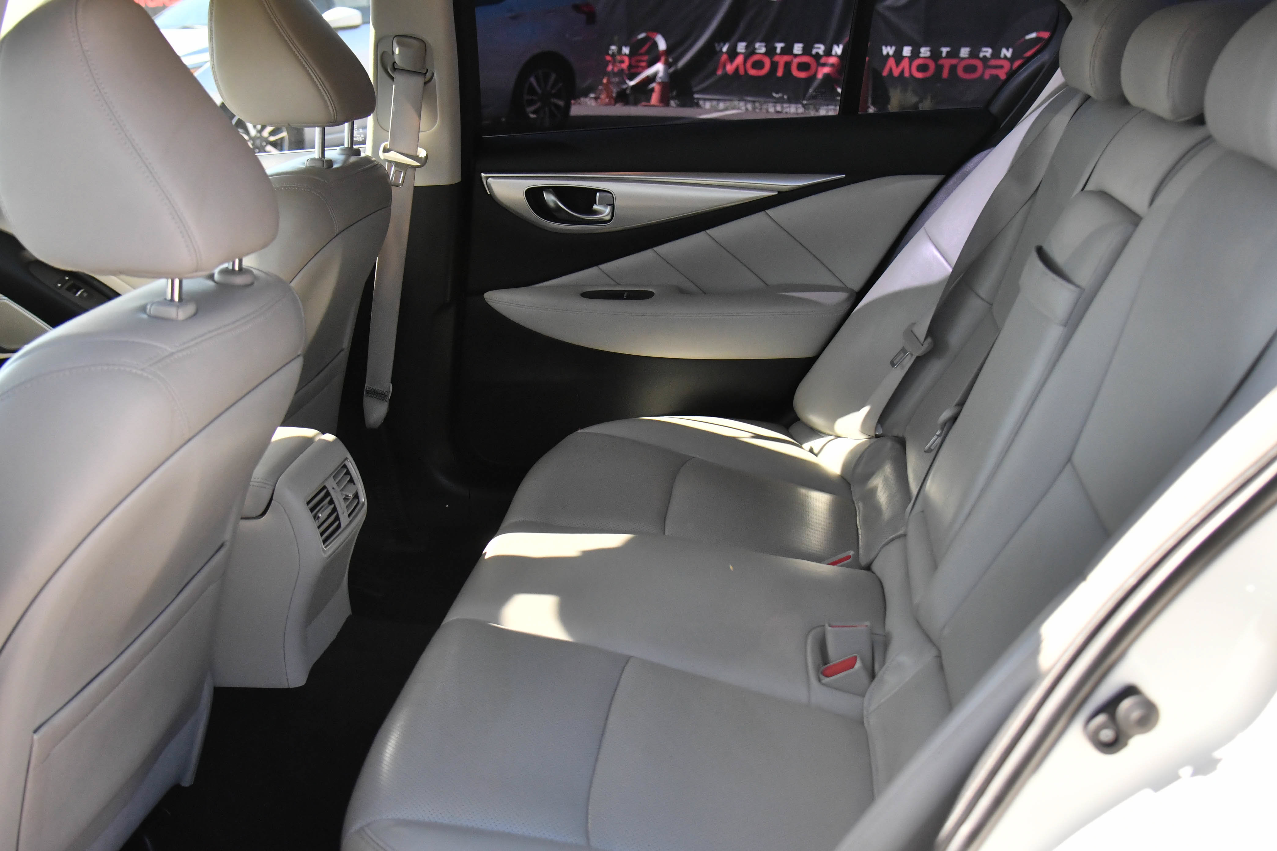 Used 2023 INFINITI Q50 Luxe RWD image 38