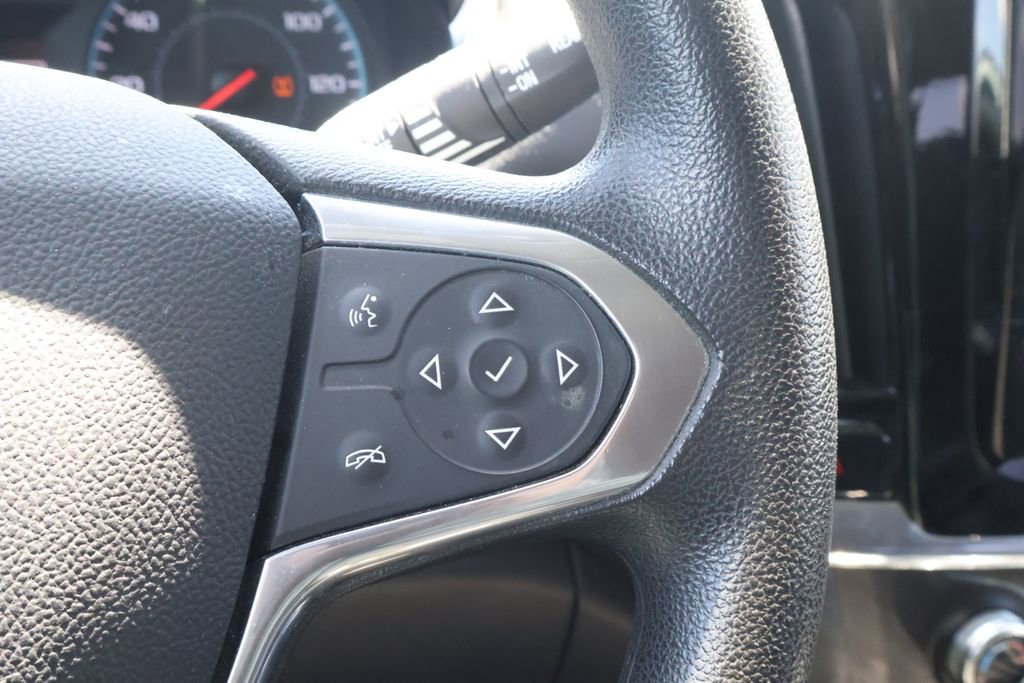 Used 2018 Chevrolet Traverse LS FWD image 17