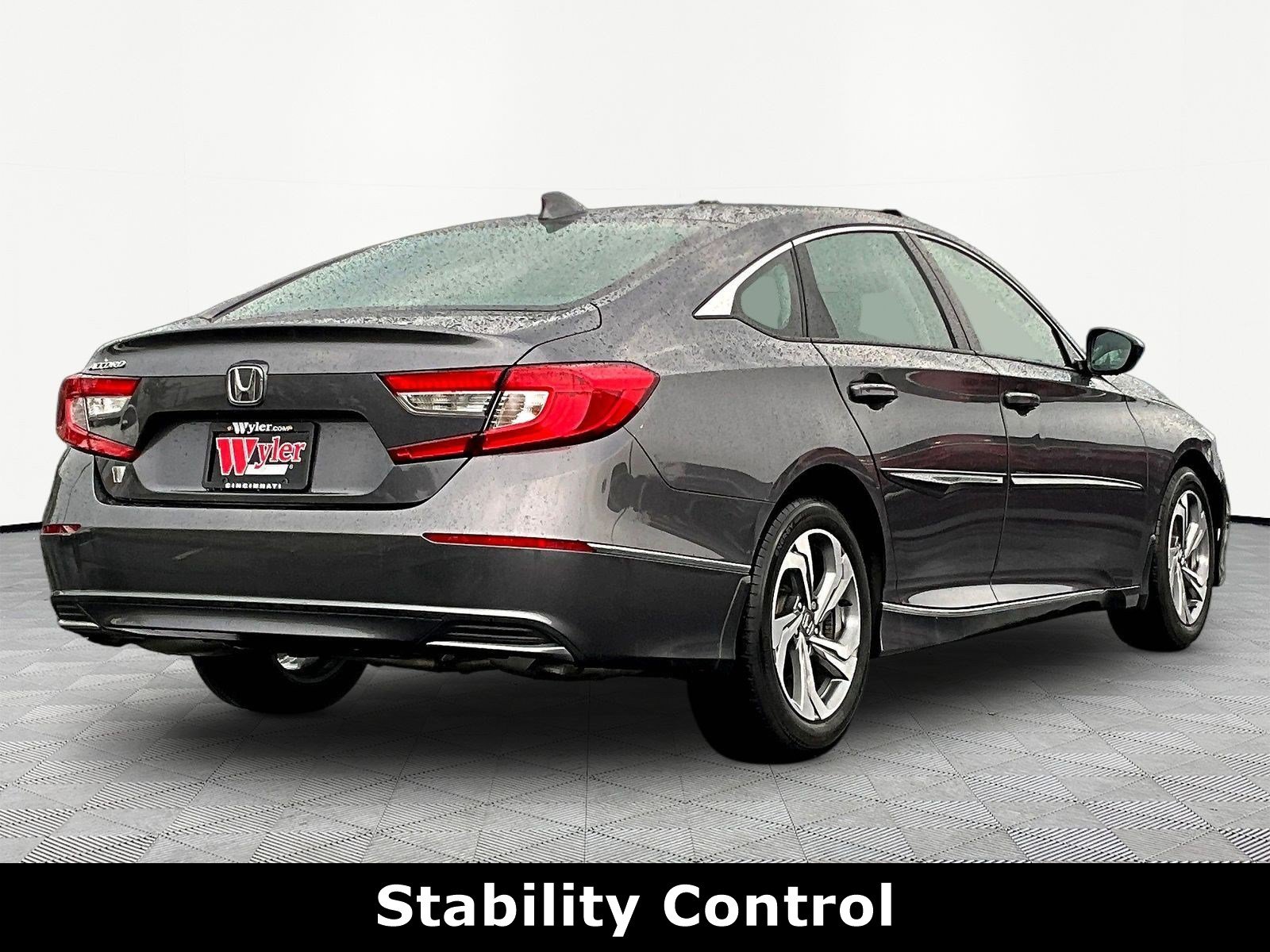 Used 2019 Honda Accord EX image 6