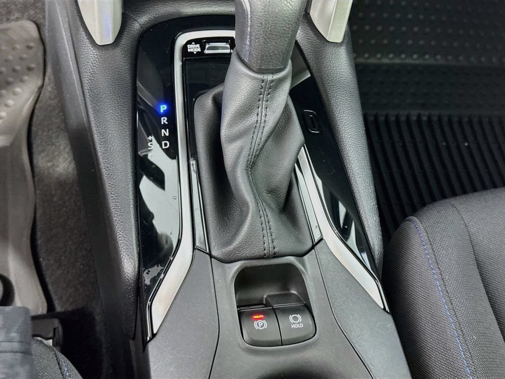 Used 2024 Toyota Corolla Cross AWD Hybrid image 23
