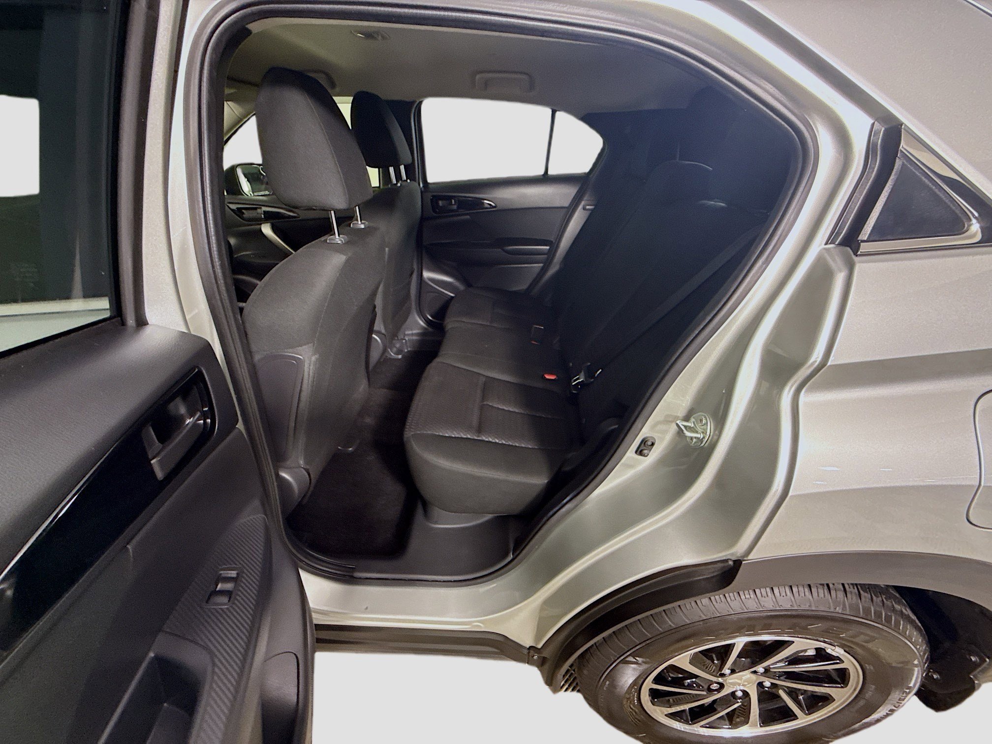 Used 2025 Mitsubishi Eclipse Cross ES image 24