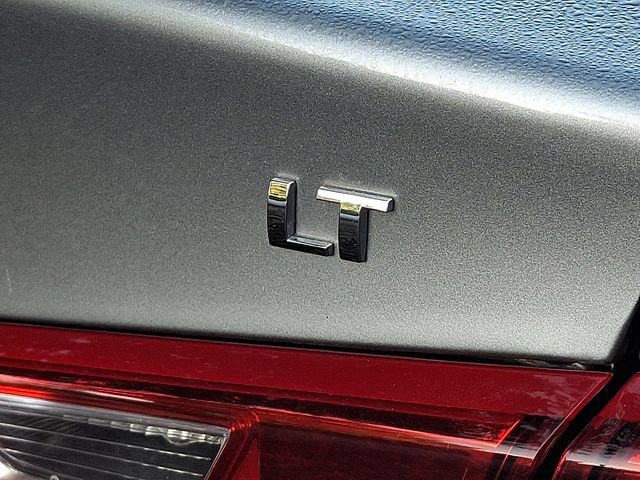 Used 2025 Chevrolet Malibu LT FWD image 9