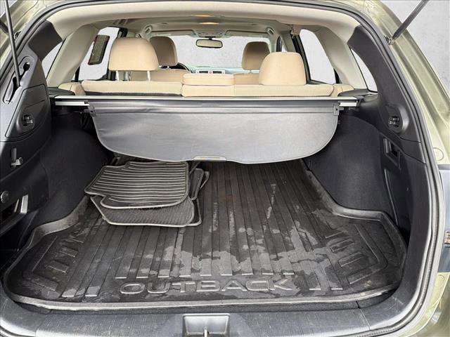 Used 2015 Subaru Outback 2.5i Premium image 23