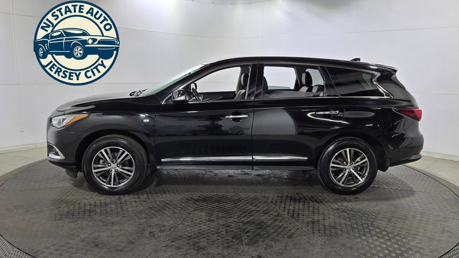 Used 2019 INFINITI QX60 Pure AWD/4WD image 4