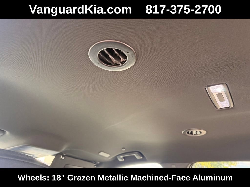Used 2024 Chevrolet Traverse LT w/ Enhanced Driving Package FWD image 27