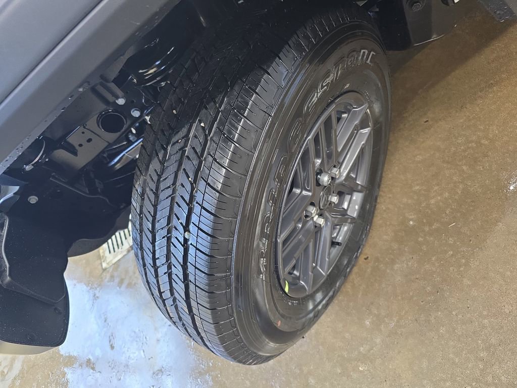 New 2026 Jeep Gladiator Sport AWD/4WD image 32