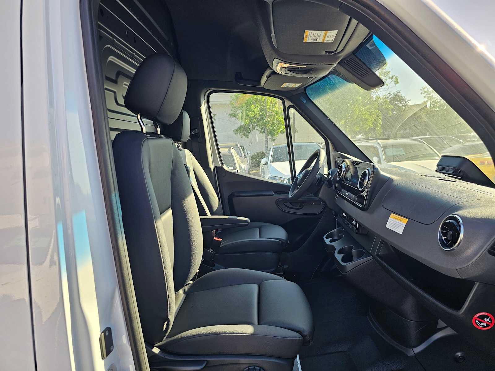 New 2026 Mercedes-Benz Sprinter 2500 image 10