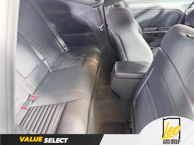Used 2013 Dodge Challenger SXT RWD image 17