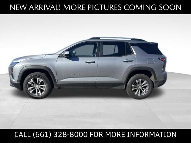 Used 2025 Chevrolet Equinox LT w/ Convenience Package II FWD image 2