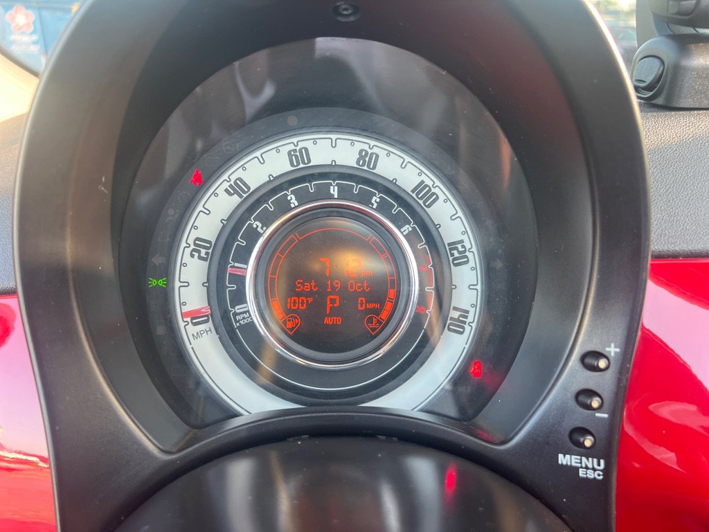 Used 2012 FIAT 500 Lounge w/ Luxury Leather Pkg FWD image 24