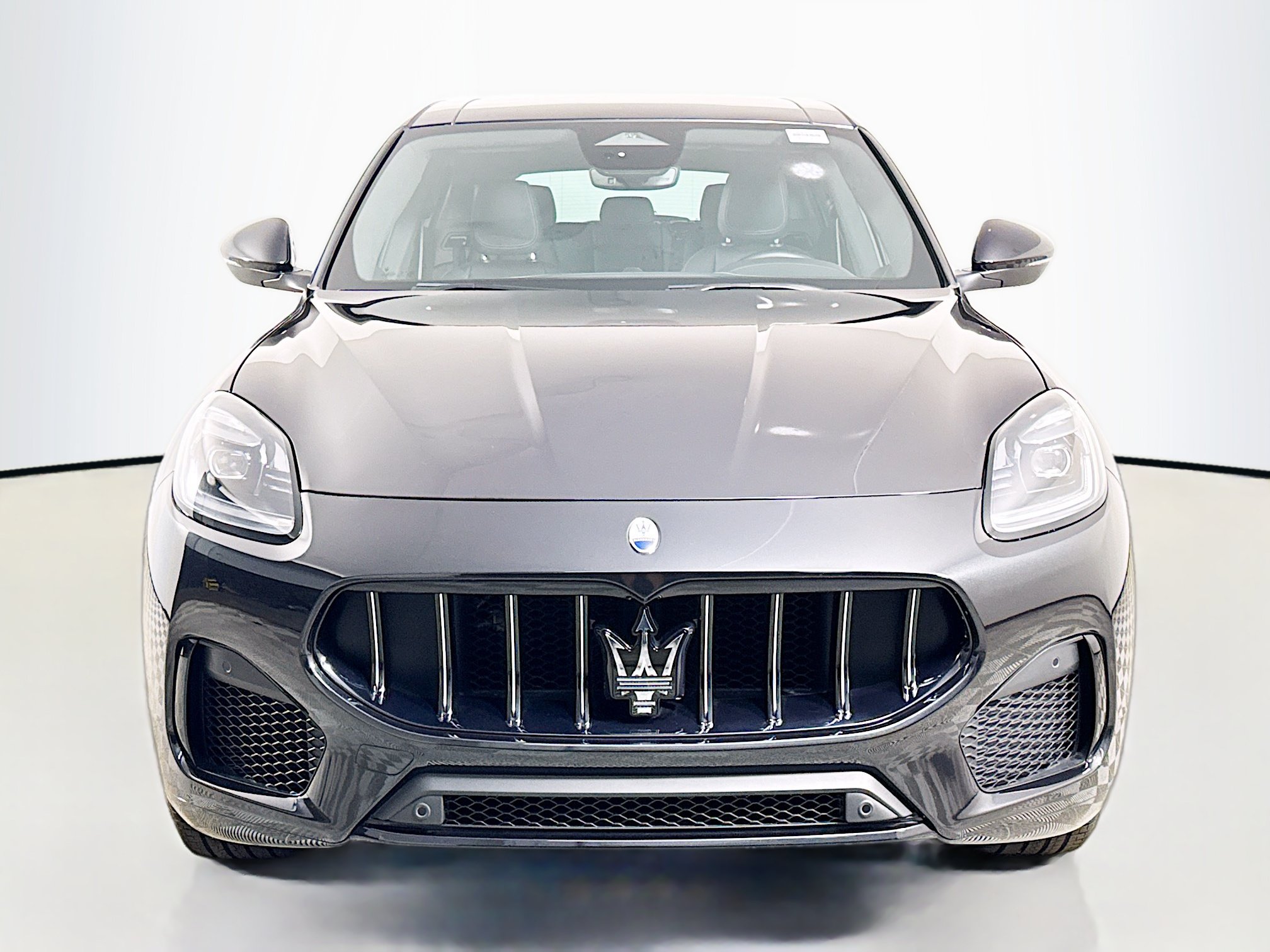 Used 2025 Maserati Grecale GT AWD/4WD image 2
