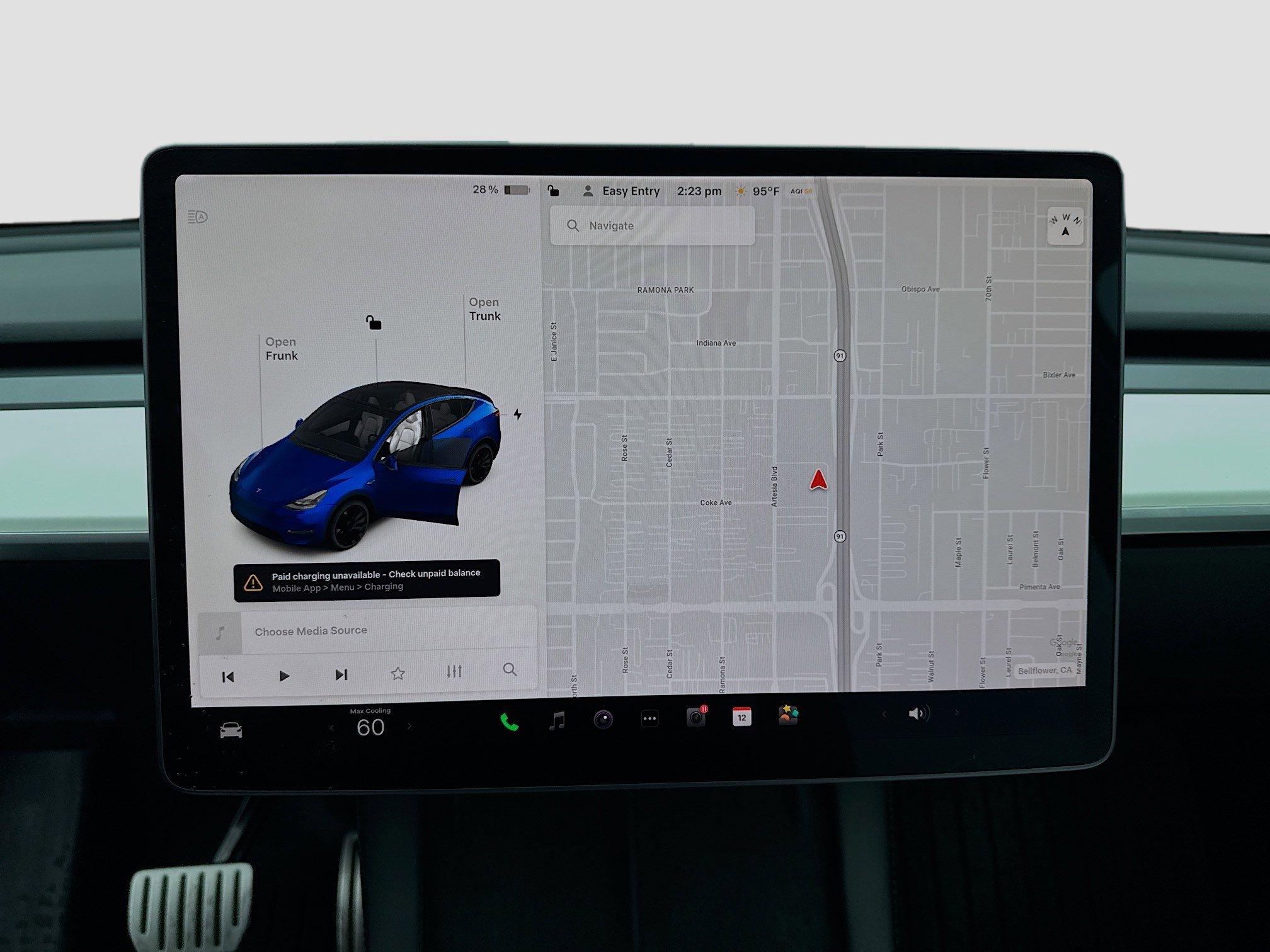 Used 2022 Tesla Model Y Performance image 9