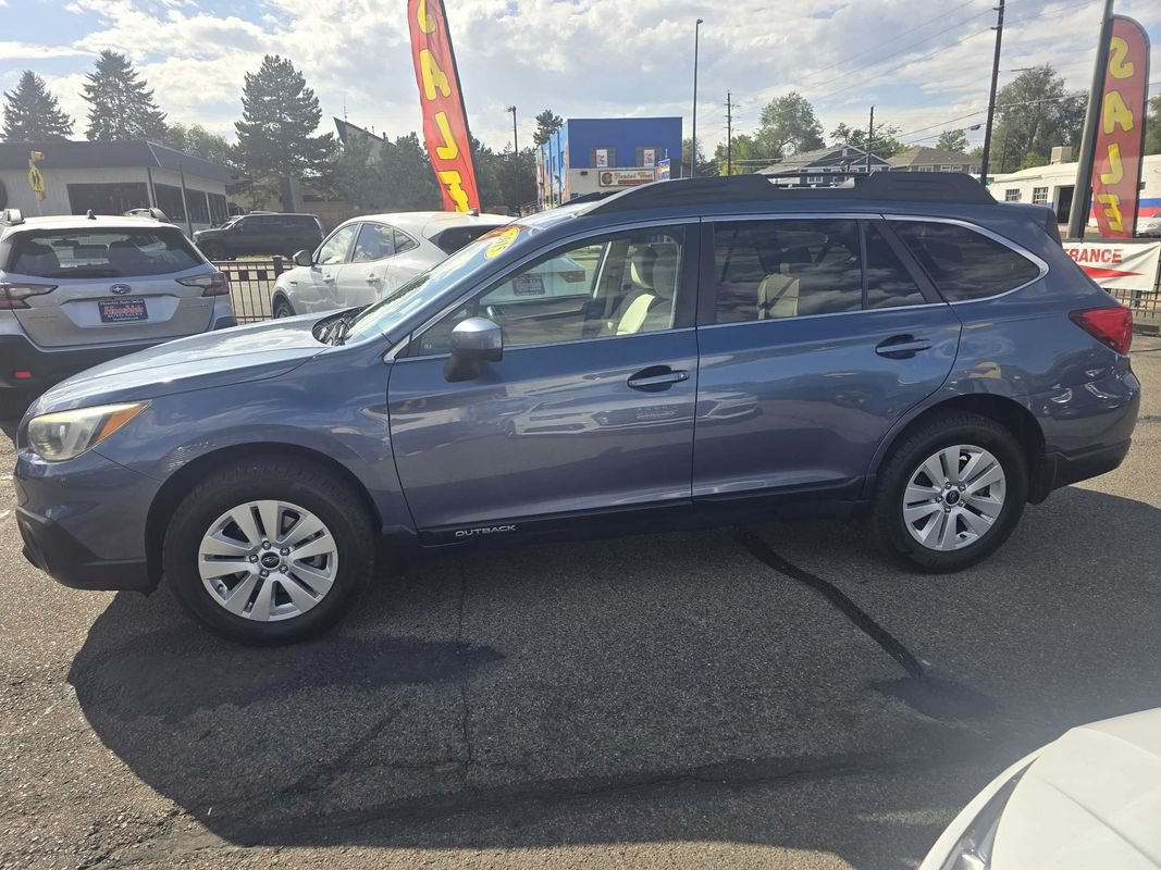 Used 2015 Subaru Outback 2.5i Premium AWD/4WD image 12