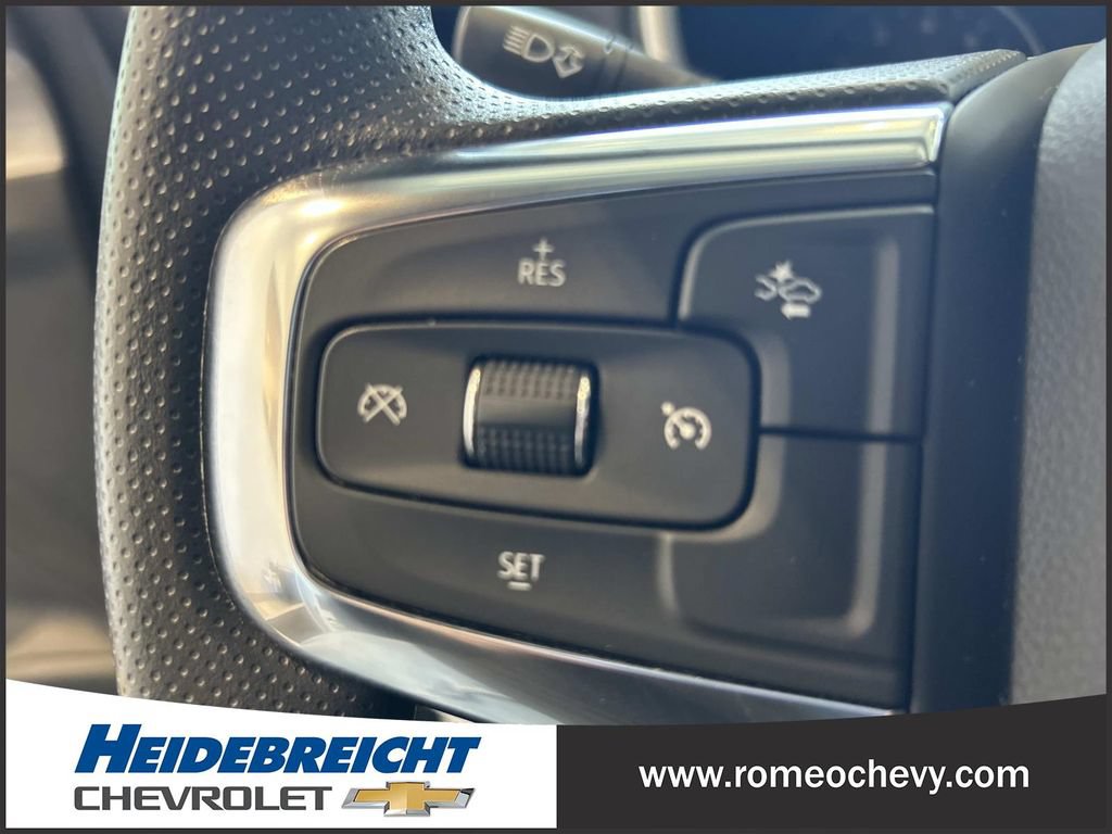 Used 2024 Chevrolet Blazer LT w/ Convenience Package AWD/4WD image 19