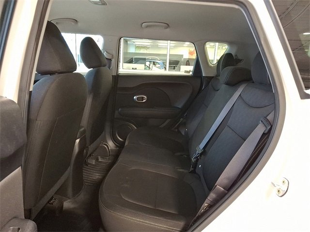 Used 2016 Kia Soul image 12