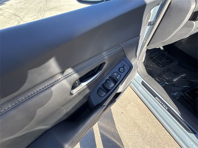 New 2025 Nissan Sentra SV image 13