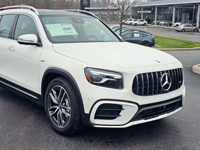 New 2026 Mercedes-Benz GLB 35 AMG 4MATIC image 2