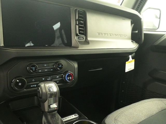 New 2026 Ford Bronco 4-Door image 12