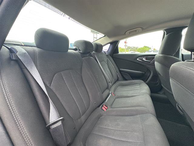 Used 2016 Chrysler 200 LX image 10