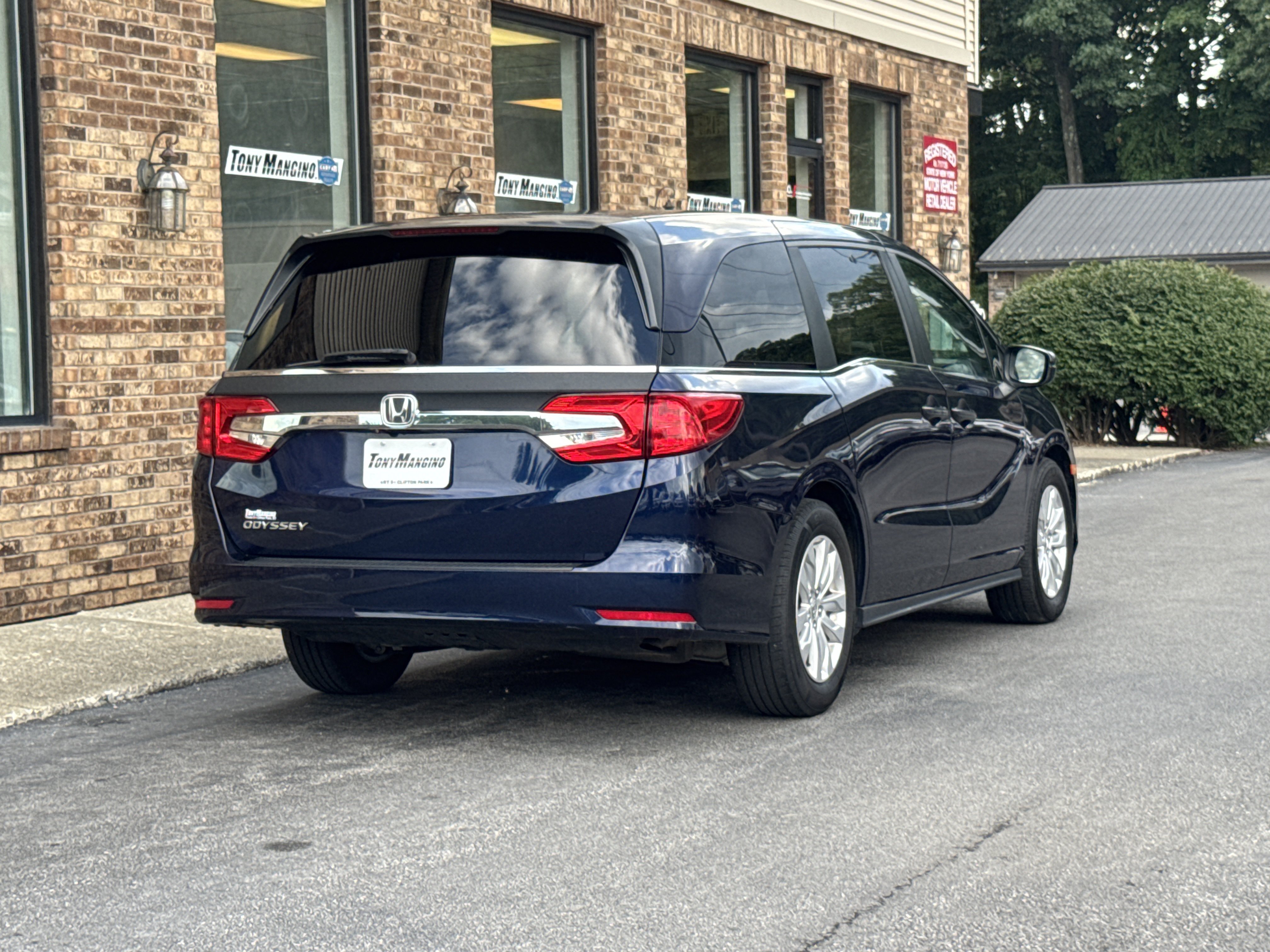 Used 2019 Honda Odyssey LX image 5