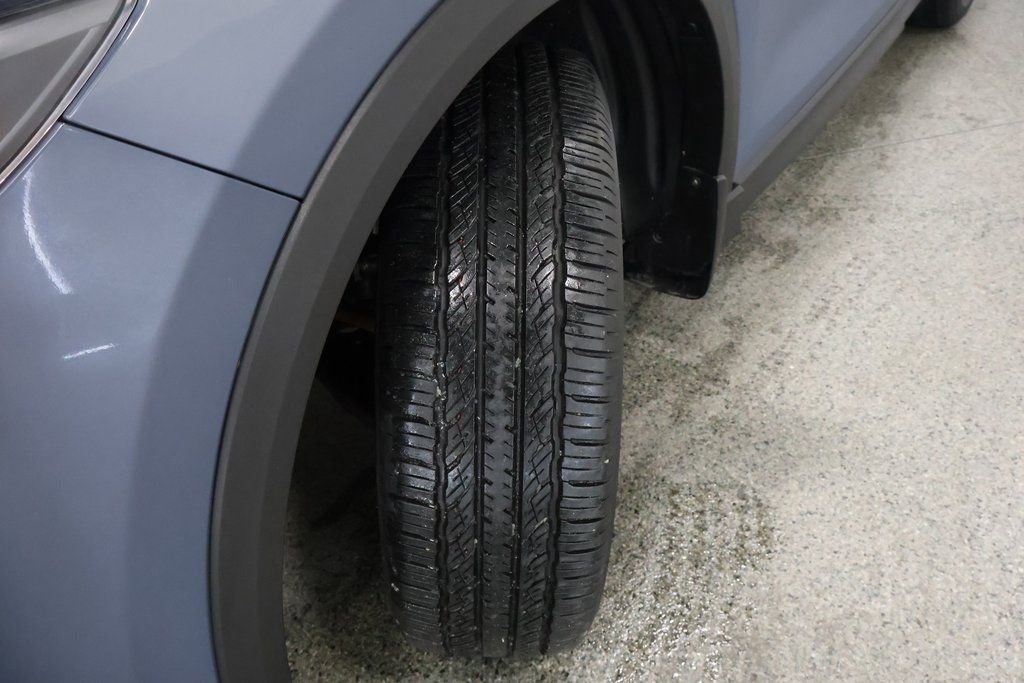 Certified 2023 MAZDA CX-5 Carbon Edition image 4