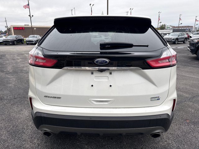 Used 2020 Ford Edge SEL w/ Convenience Package AWD/4WD image 4
