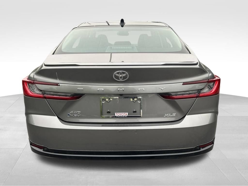 Certified 2026 Toyota Camry XLE AWD/4WD image 4