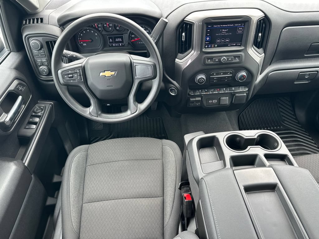 Used 2026 Chevrolet Silverado 2500 Custom w/ Custom Value Package AWD/4WD image 23