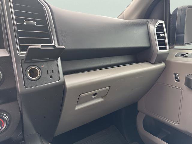 Used 2019 Ford F150 XLT w/ Equipment Group 302A Luxury AWD/4WD image 27