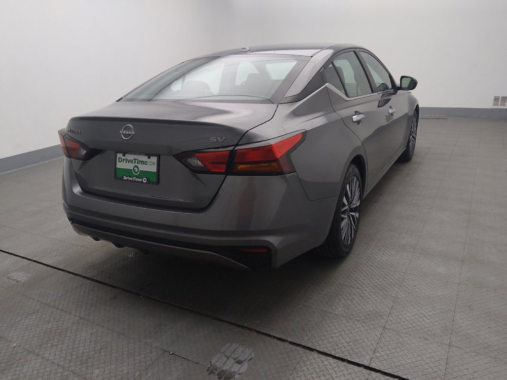Used 2024 Nissan Altima 2.5 SV image 9