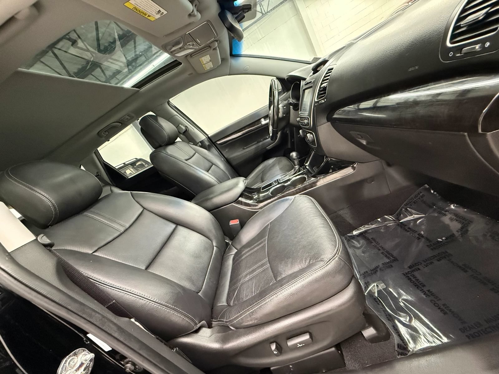 Used 2014 Kia Sorento EX w/ EX V6 Touring Package AWD/4WD image 26