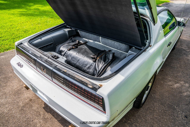 Used 1989 Pontiac Firebird Trans Am RWD image 99