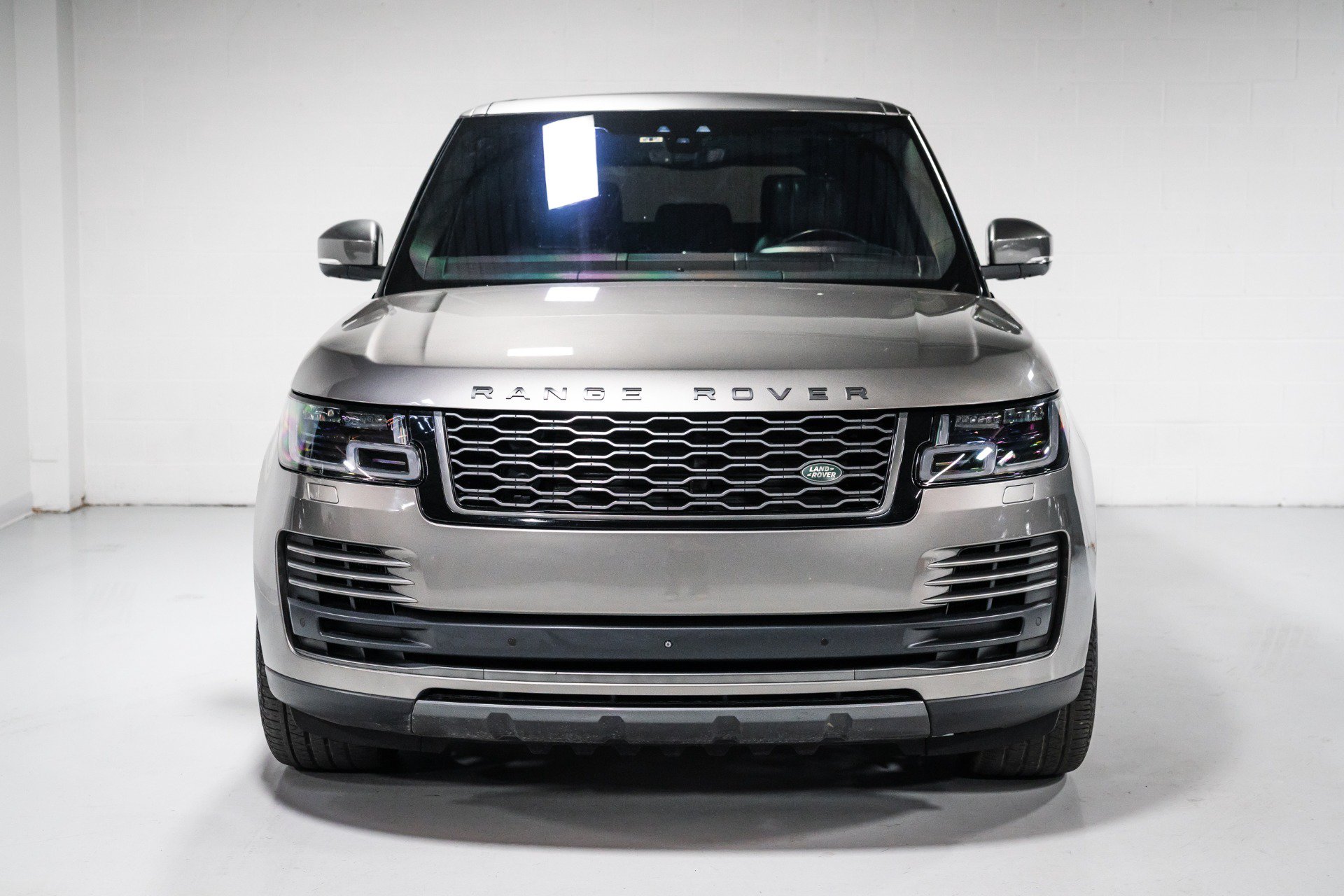 Used 2018 Land Rover Range Rover HSE AWD/4WD image 8