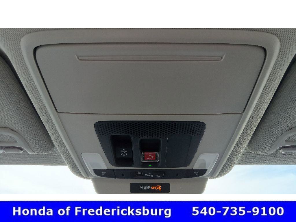 Certified 2025 Honda Accord SE image 29