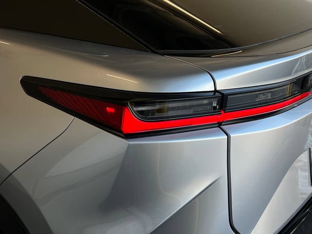 Used 2024 Lexus RZ 300e Premium w/ Accessory Package (2T) FWD image 17