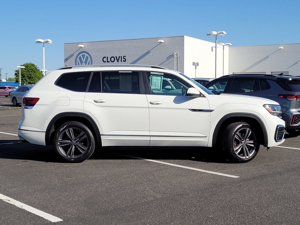 Used 2022 Volkswagen Atlas SEL R-Line AWD/4WD image 5