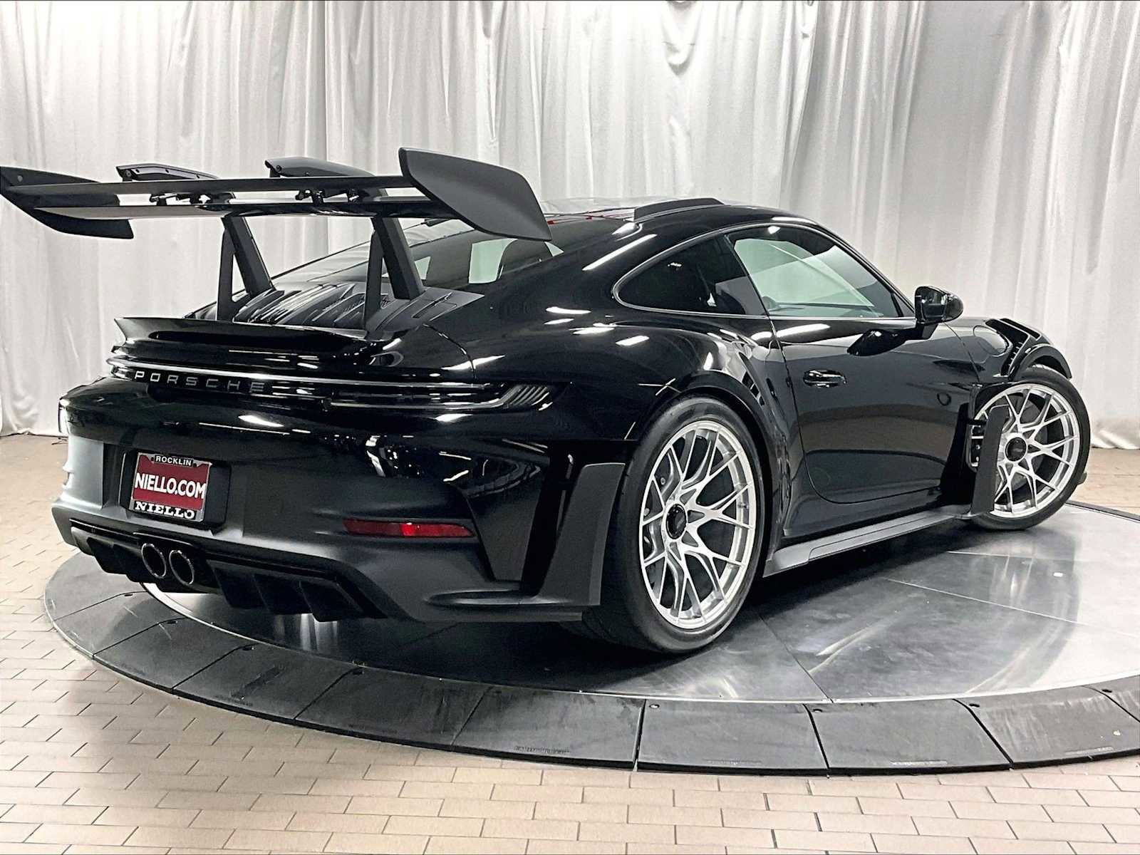 Used 2025 Porsche 911 GT3 RS image 9