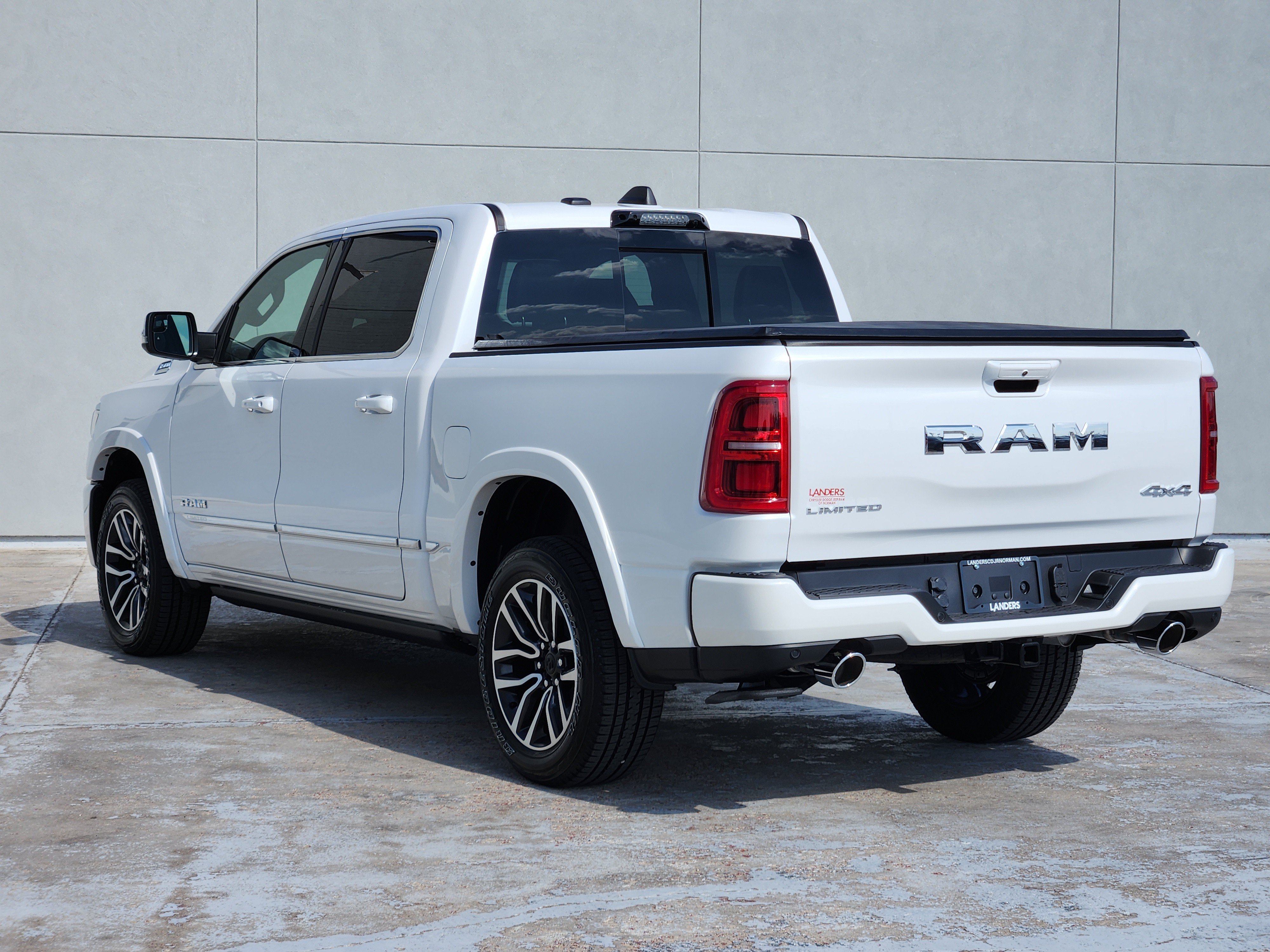 New 2027 RAM 1500 Limited AWD/4WD image 4