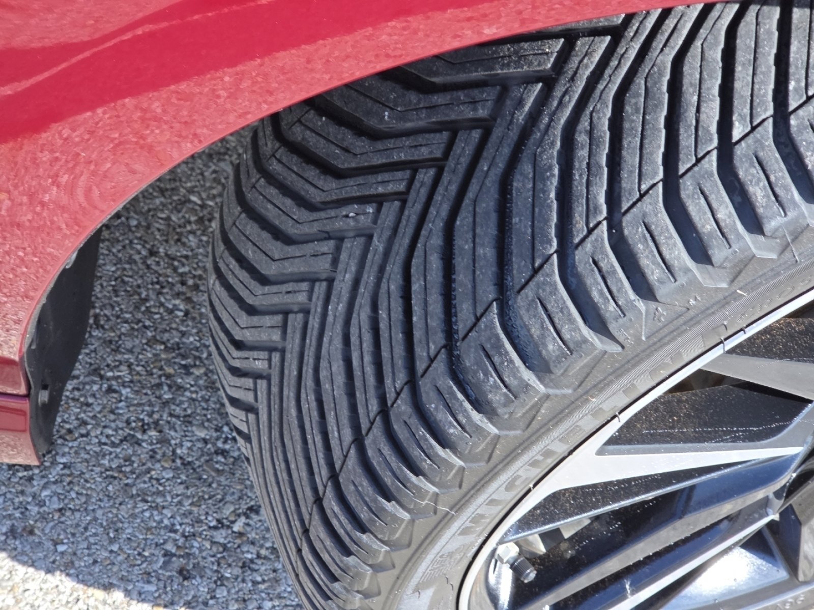 Used 2018 Toyota Camry XSE image 13