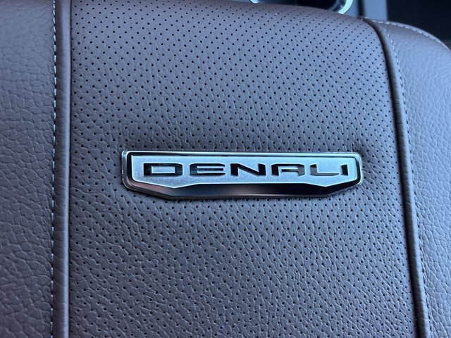 New 2026 GMC Sierra 2500 Denali w/ Denali Reserve Package AWD/4WD image 45