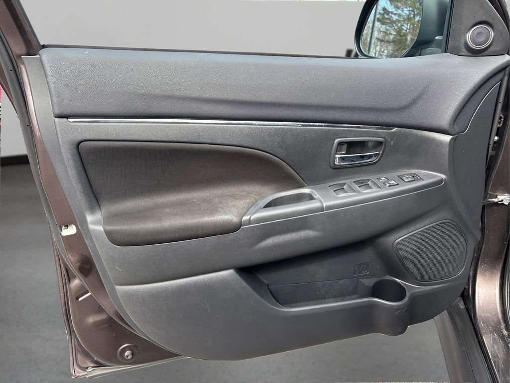 Used 2021 Mitsubishi Outlander Sport LE AWD/4WD image 20