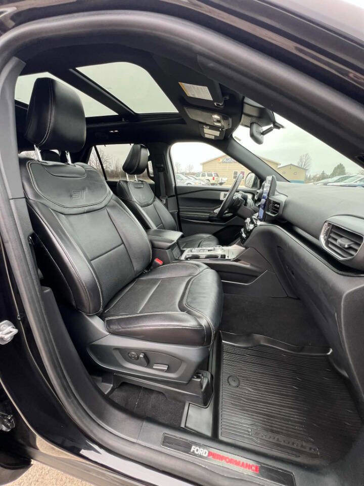 Used 2021 Ford Explorer ST w/ Equipment Group 401A AWD/4WD image 19